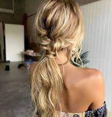 Xxl Volumen Mit Diesen 8 Tricks Wird Jede Langweilige Frisur Zu Einem Wow Look Frisuren Fur Hochzeitsgaste Frisur Hochzeit Strandfrisuren