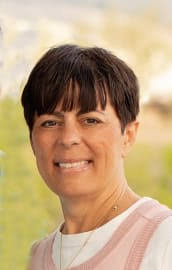 Jenny Gunnell Obituary (1975