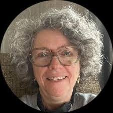 Tracy Dawson's Instagram, Twitter & Facebook