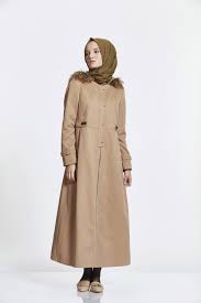 Nihan Tesettur Giyim Kisa Pardesu Kumas Dokusu Ile Trenckot Severlerin Kalbini Kazanacak Cikarilabilir Kapusonlu Kap Trenckot Basortusu Modasi Mutevazi Moda