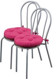 È possibile combinare i tuoi cuscini per sedia con la tovaglia per una decorazione armoniosa. Offerta 2 Cuscini Coprisedia Rotondi Fucsia Euronova