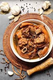 Paksiw Na Pata Ang Sarap Pork Leg Recipes Easy Asian Recipes Spicy Recipes
