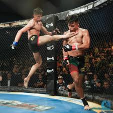 Listen to daniel combate fest | soundcloud is an audio platform that lets you listen to what you love and share the sounds you create. Las Night In Combate Americas From Monterrey Mexico Daniel Golden Boy Zellhuber Left Vs Jose Luis El Pistolero Medrano Right Mma
