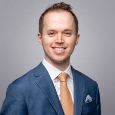 I'm excited to share that I've just completed an amazing 8-week internship  at Eastdil Secured, where I had the opportunity to dive deep into the world  of real estate investment banking and