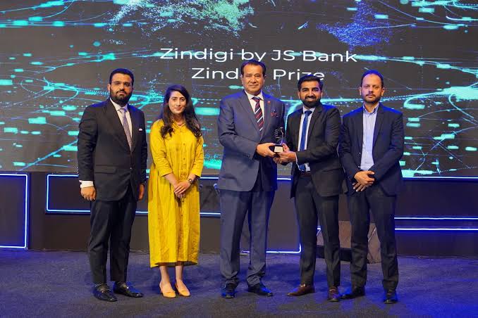 Zindigi Wins TAF Public-Private Collaboration Award