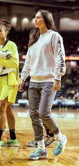 Classroom trainings that use traditional style learning techniques are very close to extinction in many areas, be it science, math, learning language etc. Sue Bird 10 Seattle Storm Tomboy Style Outfits Tomboy Outfits Tomboy Fashion