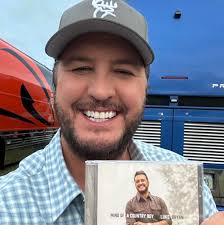 𝗦𝗔𝗬 𝗬𝗘𝗦 𝗜𝗙 𝗬𝗢𝗨 𝗟𝗢𝗩𝗘 LUKE BRYAN MUSIC 🎶😍