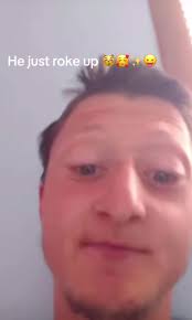 Larson Daniel Roke Up