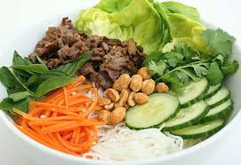 Recette Du Bun Bo Salade De Vermicelle De Riz Au Bœuf Restaurant Vietnamien An Nam Specialites Vietnamiennes Recette Salade De Vermicelle Recette Asiatique