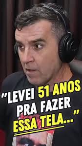 ccdhtjrondonia #escultura #ceramica #portovelho #rondonia #arte Duas obras  que estão pertinho uma da outra, a escultura do padre Antônio Vieira e o  painel da travessa do Rio Madeira, na praça das caixas