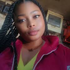 A man took a serious step after finding out his wife had N3.6m while they  lost their only son because of N25k. What he did got people talking.  Details in comments. Photo: