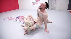 Arielle Aquinas vs Cody Carter: Blowjob Blowjob Porn by FapHouse