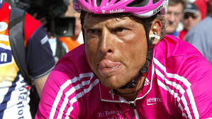 Legendärer Triumph bei der Tour: Doku weckt "große Emotionen" bei Jan  Ullrich