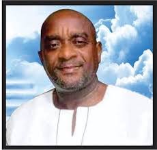 Cora Hare's Instagram, Twitter & Facebook