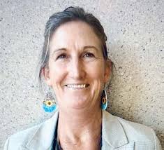 Tarah's first baggy green cap Wait for road seal continues Lights, camera,  action