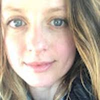 Amy Brigman's Instagram, Twitter & Facebook