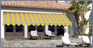 Dopo aver montato la prima struttura ne seguirà una. Tende Da Sole Per Esterni Para