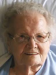 Lenore Donaldson's Instagram, Twitter & Facebook