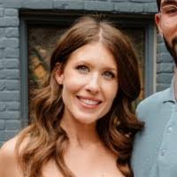 Elise Bush's Instagram, Twitter & Facebook