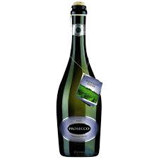 The estate covers 58 hectares and it collaborates with neighboring producers contributing an additional 48 hectares of organically grown grapes. 2014 Pizzolato Fields Prosecco Brut Vivino