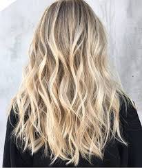 Comment réaliser ce blond californien à la maison ? Balayage Blond Sur Cheveux Longs Ou Courts Dans Notre Salon De Coiffure A Marseille Salon De Coiffure Pas Cher A Marseille 7 Louna Rose