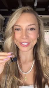 😍💕🤍 One of those that's been sitting in the closet and just thought I'd  try it on. Love!! ☺️🙌🏽 What do you think?! #tryonhaul #fashion  #beautyinfluencer #forthegirls #girltime #richdatespodcast