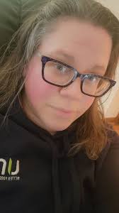 Best way to grow out hair with grey? A little blonde, little brown