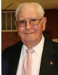 Glenn Hayward's Instagram, Twitter & Facebook