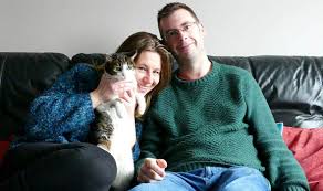 If you have been diagnosed with lung cancer, the first two questions you may have is how long you are likely to live and whether you will be able to tolerate treatment. Cancer Cure For Lucky Cat Using Electric Shocks To Zap Tumour Nature News Express Co Uk