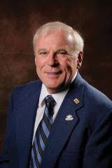 Tom Lorenzen's Instagram, Twitter & Facebook