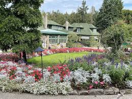 How To Get To The Butchart Gardens In Central Saanich By Bus Or Ferry?