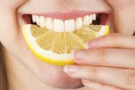 Cara memerahkan bibir secara alami bisa juga dengan menggunakan pasta gigi. Gigi Kuning Atasi Dengan 5 Cara Alami Ini Rancah Post