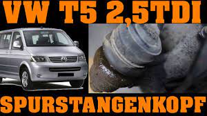 Der spurstangenkopf ist auf die spurstange geschraubt und über ein gummilager mit dem achsschenkel verbunden. Vw T5 2 5 Multivan Spurstangenkopf Wechseln Youtube