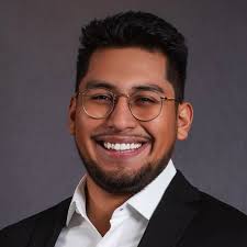 Get in touch with Pedro Ramirez