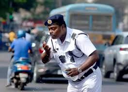 Red Alert Issued In Kolkata As Heatwave Grips City, Temperature Breaches  40° Mark: 10 Tips Protect Your Heart From Extreme Weather |  TheHealthSite.com