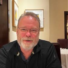 What better way to mark my 8 years at AVEVA today than receiving a CEO  Award this morning.