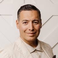 Chris Meek's Instagram, Twitter & Facebook