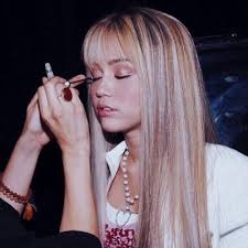 Laura Capasso (@capasso_laura)