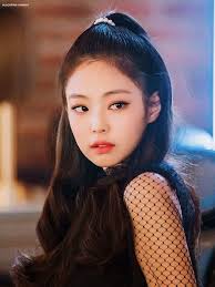Jennie Kim Asyali Guzellik Kizil Sarisin Koreli Kiz