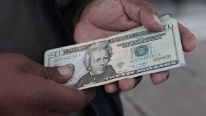 Seguí la cotización del dólar minuto a minuto, conocé el precio del dólar en dolarhoy.com. Tipo De Cambio Cual Es El Precio Del Dolar Hoy Domingo 9 De Junio Economia El Comercio Peru