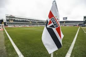 São Paulo tenta blindar jogador alvo de outro gigante brasileiro