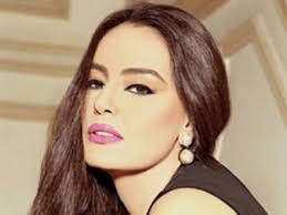 احتفلت الفنانة المصرية شريهان بعيد ميلاد ابنتها الكبرى، وارسلت لها مثل كل عام رسالة مميزة جدا، كما كشفت عن العديد من الصورة النادرة لهما، وعلقت عليها مؤكدة أنها ولدت من جديد. Ø´Ø±ÙŠÙ‡Ø§Ù† ØªØ­ØªÙÙ„ Ø¨Ø¹ÙŠØ¯ Ù…ÙŠÙ„Ø§Ø¯ Ø§Ø¨Ù†ØªÙ‡Ø§ ØªØ§Ù„ÙŠØ© ÙˆØªØ±ÙˆÙ‰ Ù‚ØµØ© ÙˆÙ„Ø§Ø¯ØªÙ‡Ø§ Ø¹ÙŠÙ†