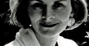 Maureen Ryder's Instagram, Twitter & Facebook