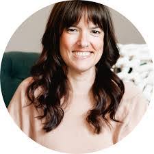 Patricia Lochner's Instagram, Twitter & Facebook