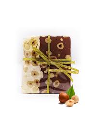 Written by cookinginrosa on 22 december 2015 in cucina delle feste, cucina di stagione, dolci, ricette tipiche regionali, senza glutine. Croccante Alle Nocciole Intere Magnammo Irpino