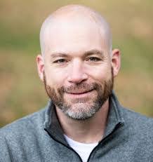 Tim Desrochers's Instagram, Twitter & Facebook