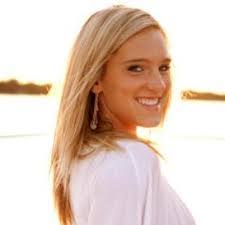 Jenna Brady's Instagram, Twitter & Facebook