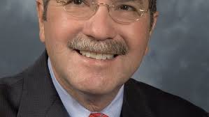 Community Briefing: Garza leaving Central Health, Manor hosting festival  this weekend