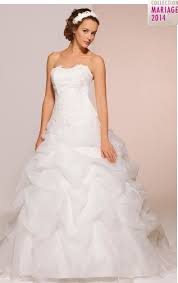Princesse 99 aux robes glamour et romantiques avec un prix n excdant pas 599. Trouvez Votre Robe De Mariee Grande Taille Sur Tati Mariage