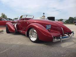 1938 Auburn Saw This At A Car Show Near St Louis Mo Car Show Antique Cars Dream Garage